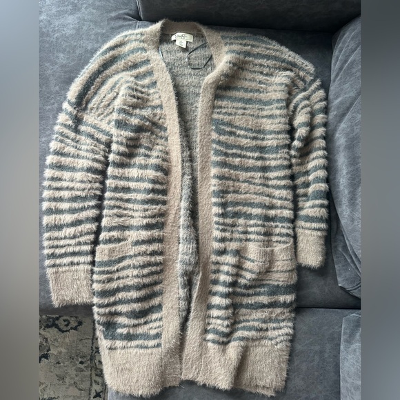 Jessica Simpson Striped Fuzzy Cardigan M NWOT - Picture 2 of 5